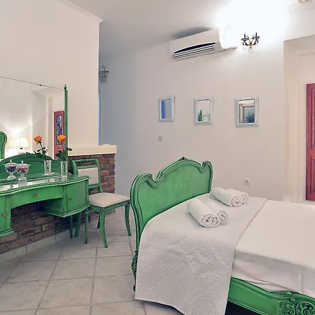 Kalixenia Apartment *
